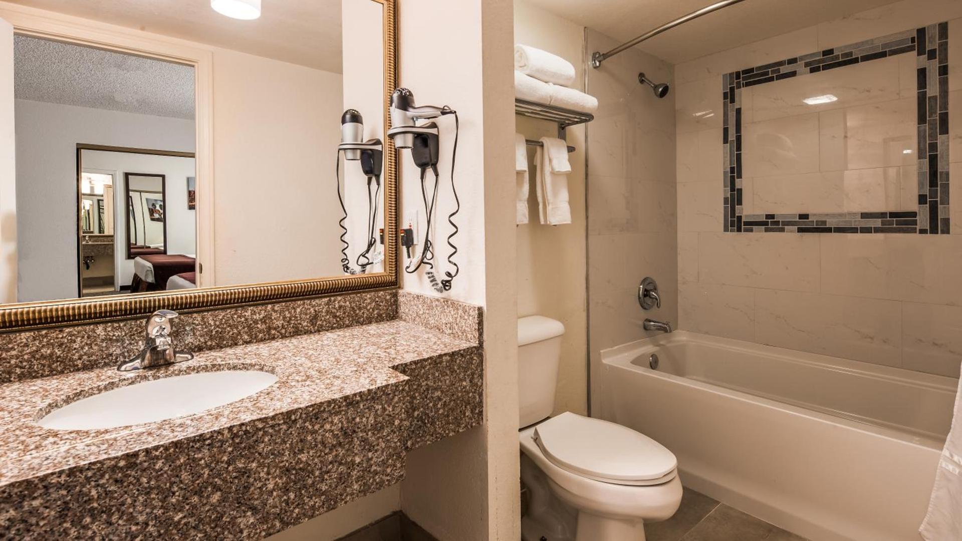 Best Western Pahrump Oasis photo 39