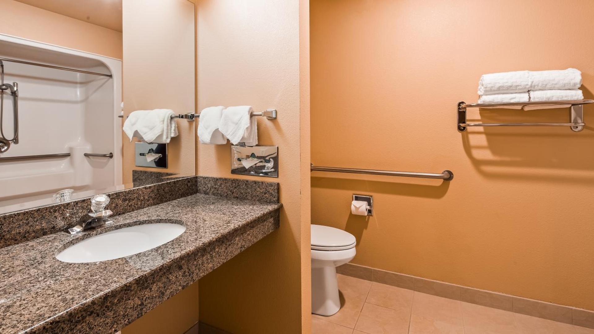 Best Western Pendleton Inn photo 61