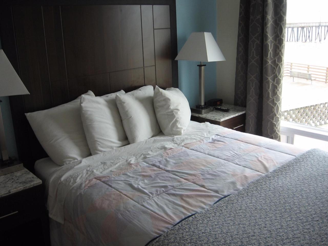 Dolphin Cove Motel photo 75