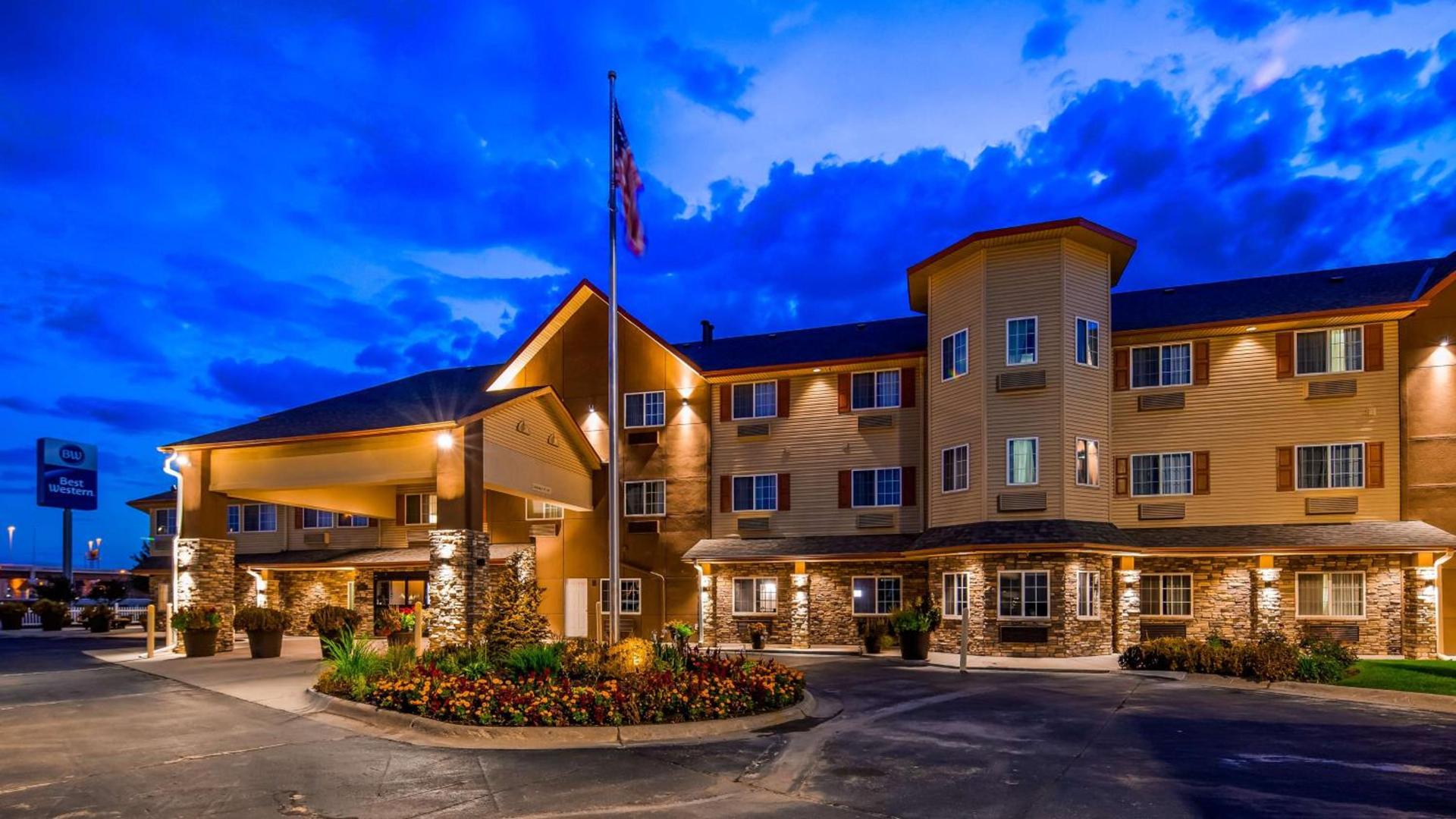 Old Mill Inn photo 2