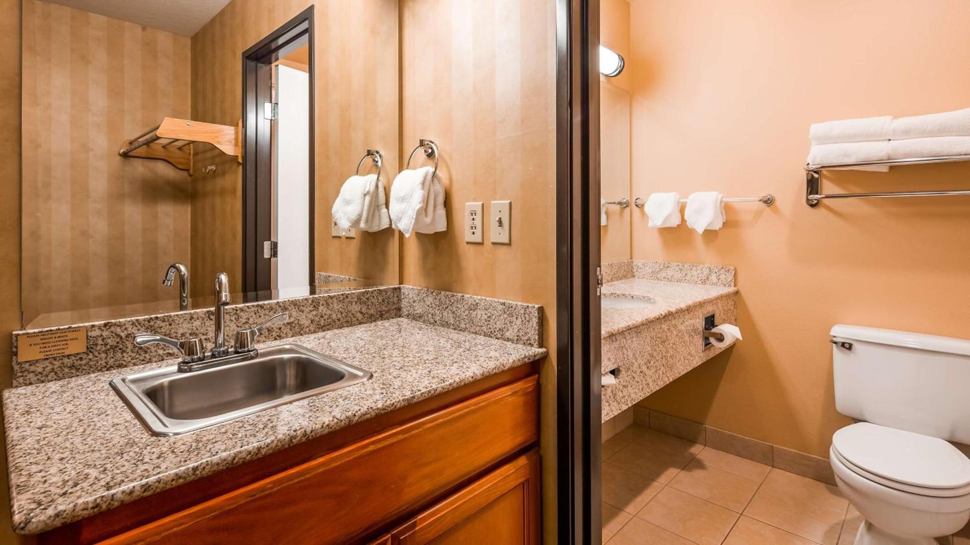 Best Western Pendleton Inn photo 29