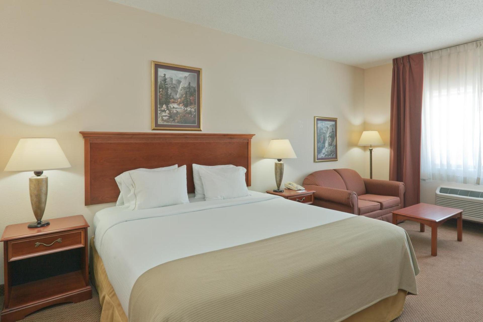 Baymont by Wyndham Portage photo 30