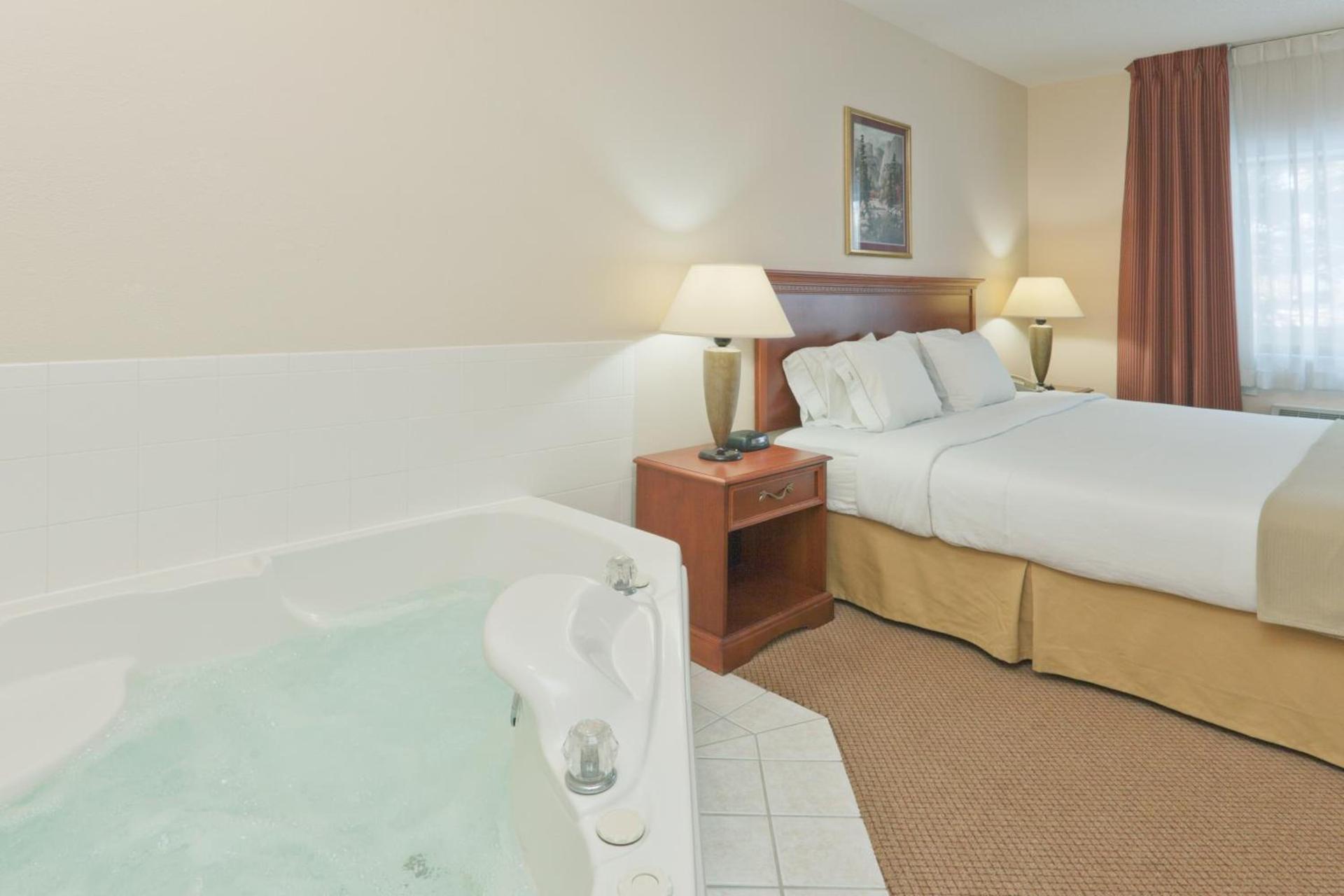 Baymont by Wyndham Portage photo 28