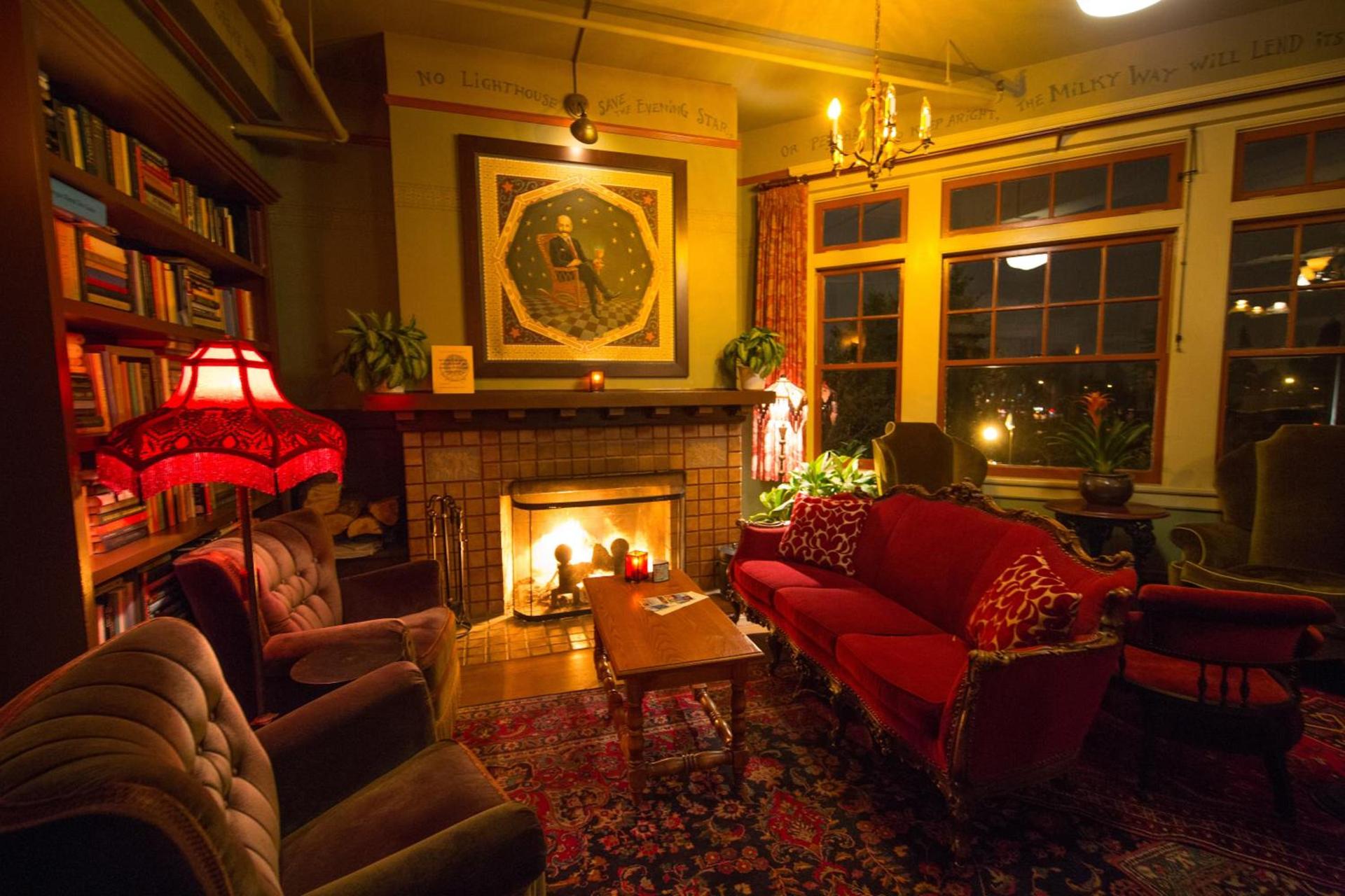 McMenamins Grand Lodge photo 20