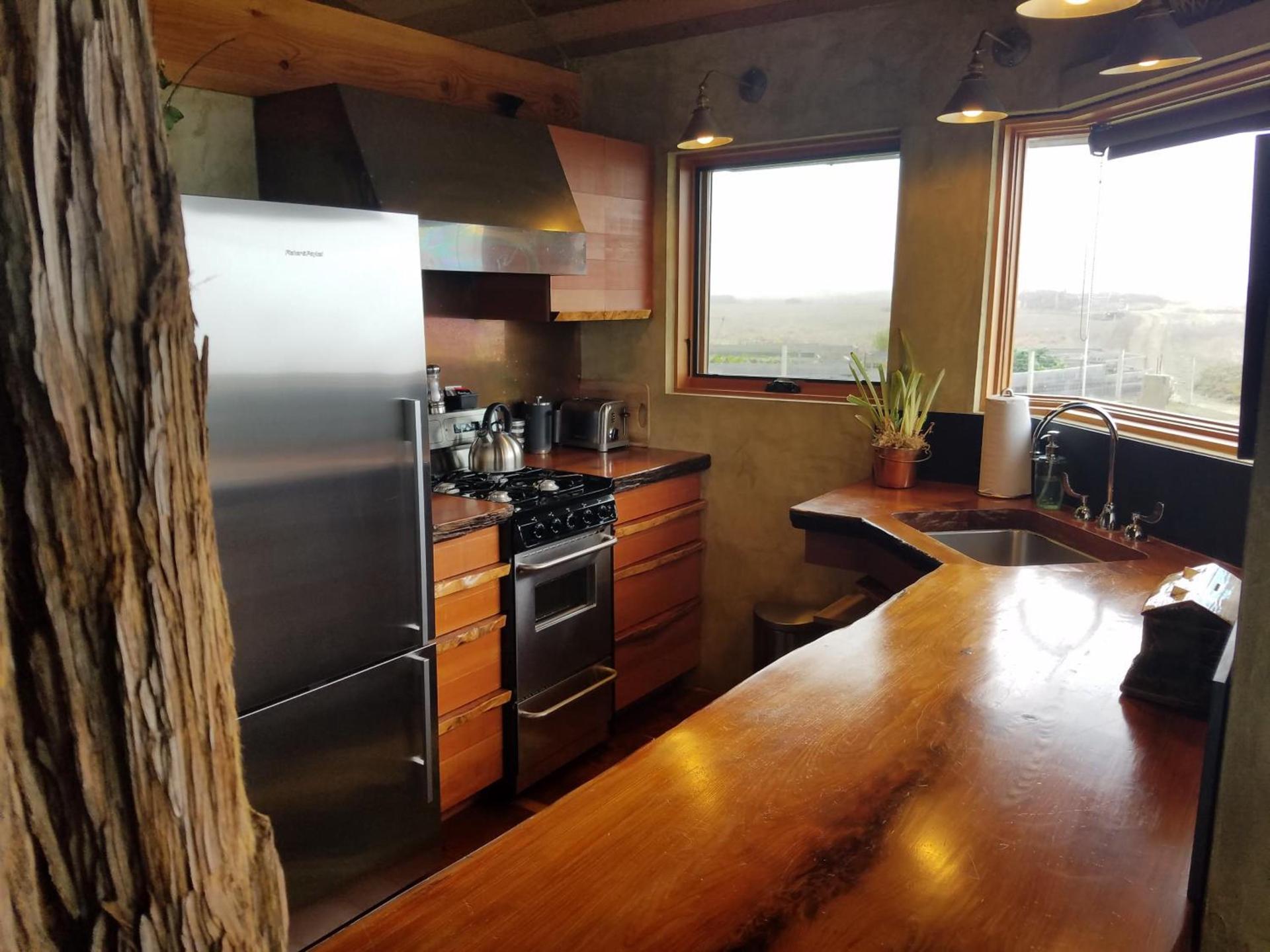 The Inn at Newport Ranch photo 31