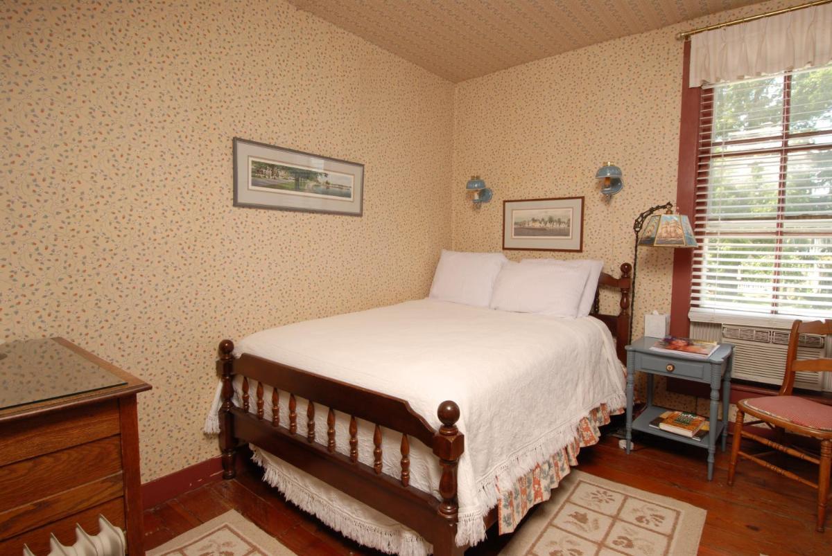 The Robert Morris Inn photo 13