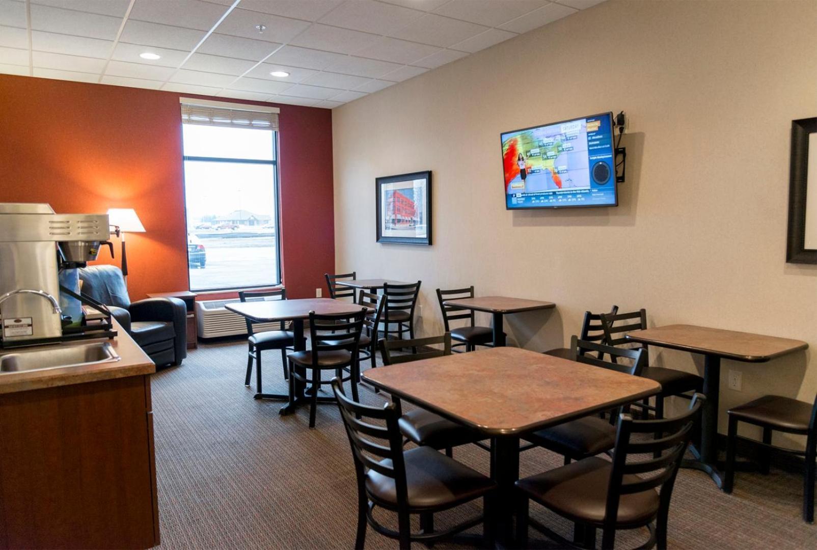My Place Hotel-Yakima, WA photo 7