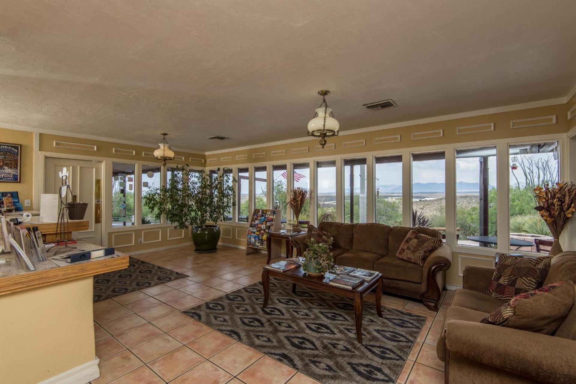 Tombstone Lookout Lodge, SureStay Collection by Best Western photo 5