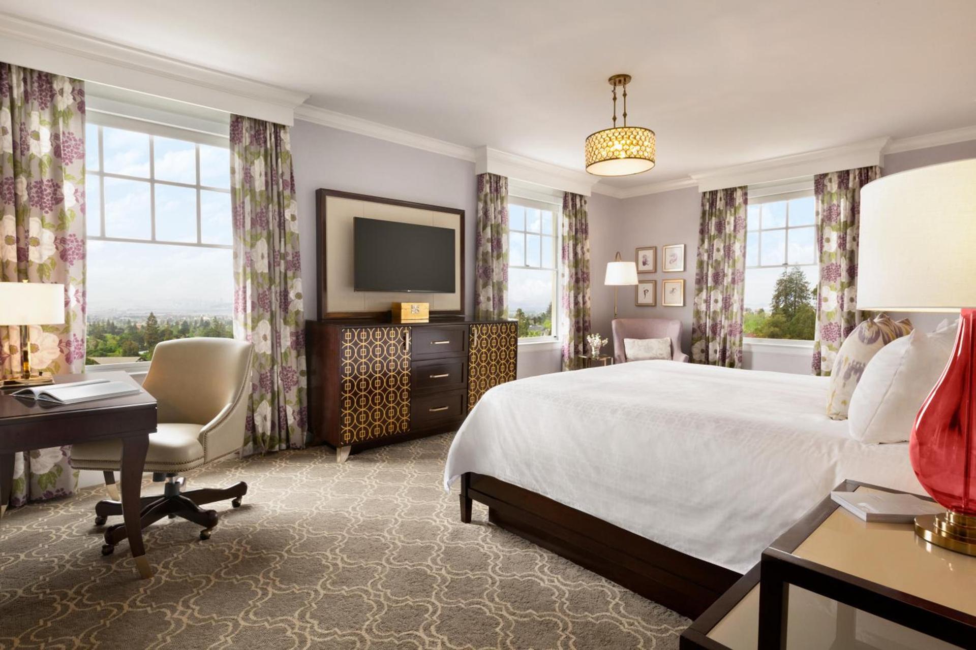Claremont Resort & Club photo 9