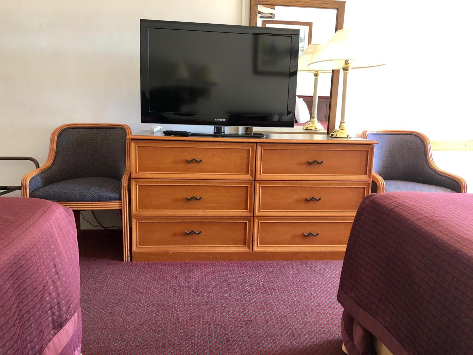 Kewanee Motor Lodge photo 3