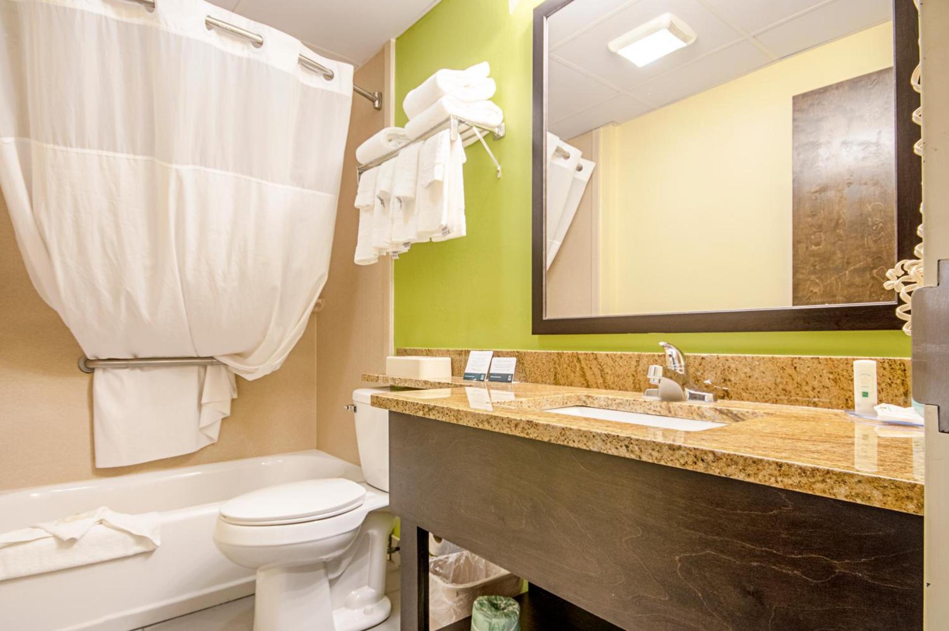 Quality Inn & Suites Glenmont - Albany South photo 44