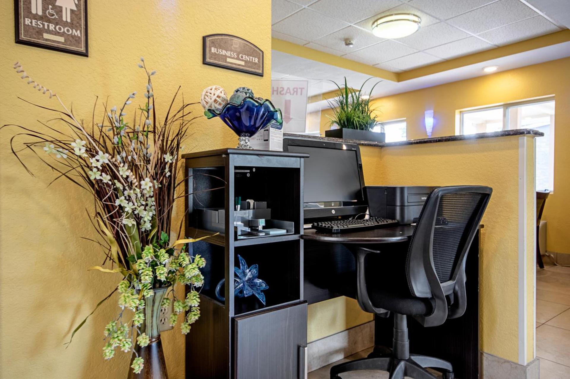 Quality Inn & Suites Glenmont - Albany South photo 6