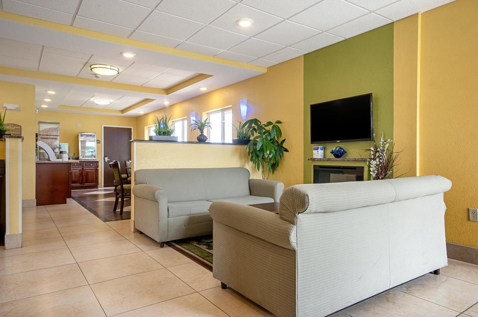 Quality Inn & Suites Glenmont - Albany South photo 5