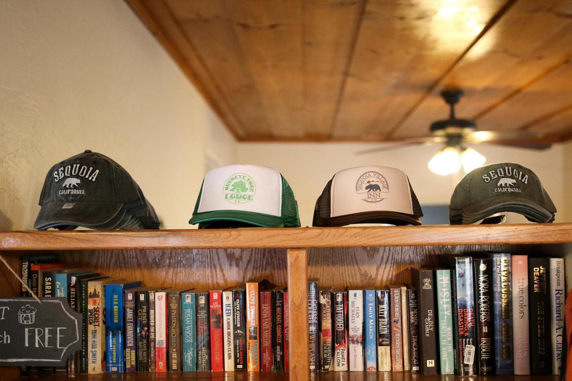Buckeye Tree Lodge photo 6