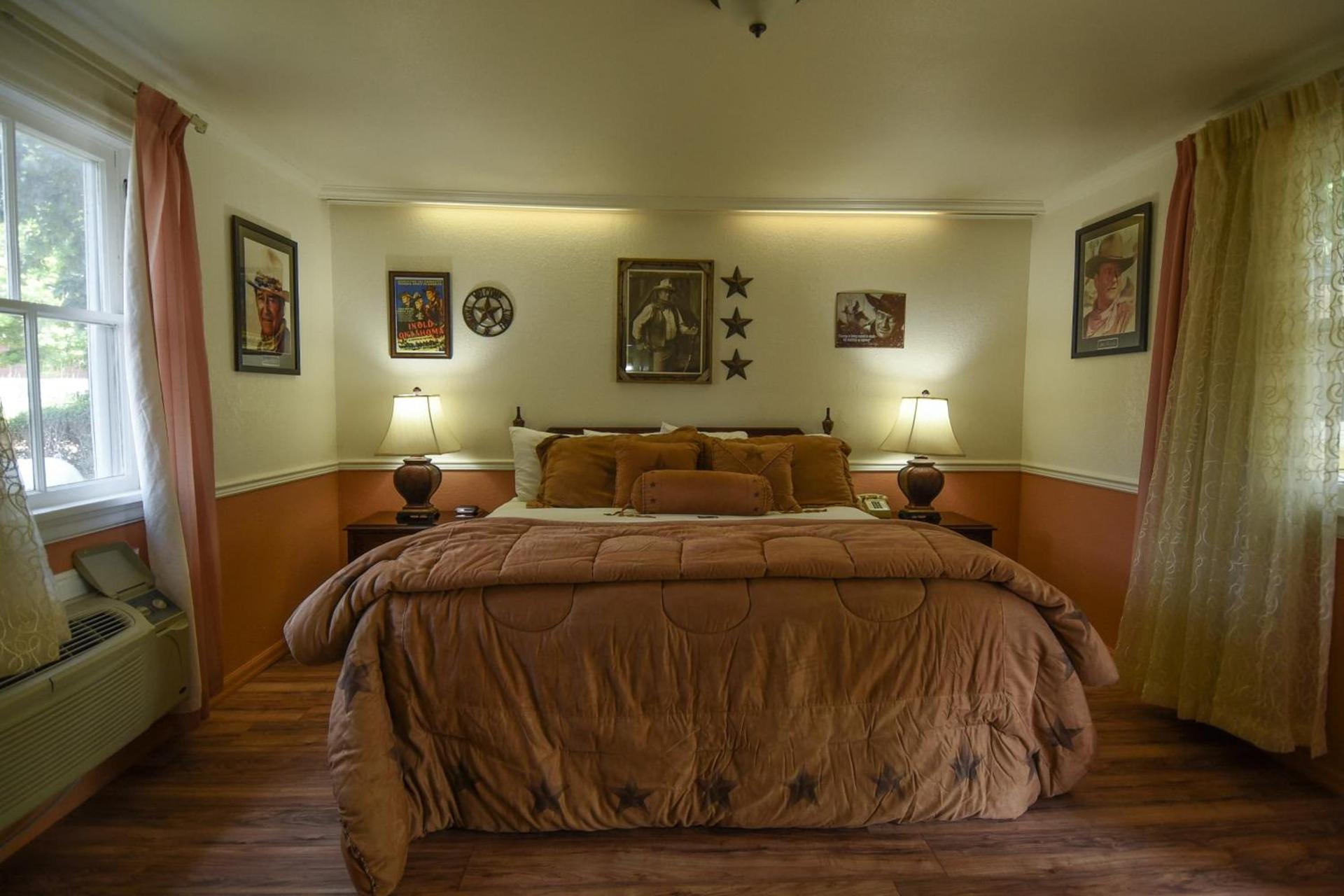 Parry Lodge photo 11