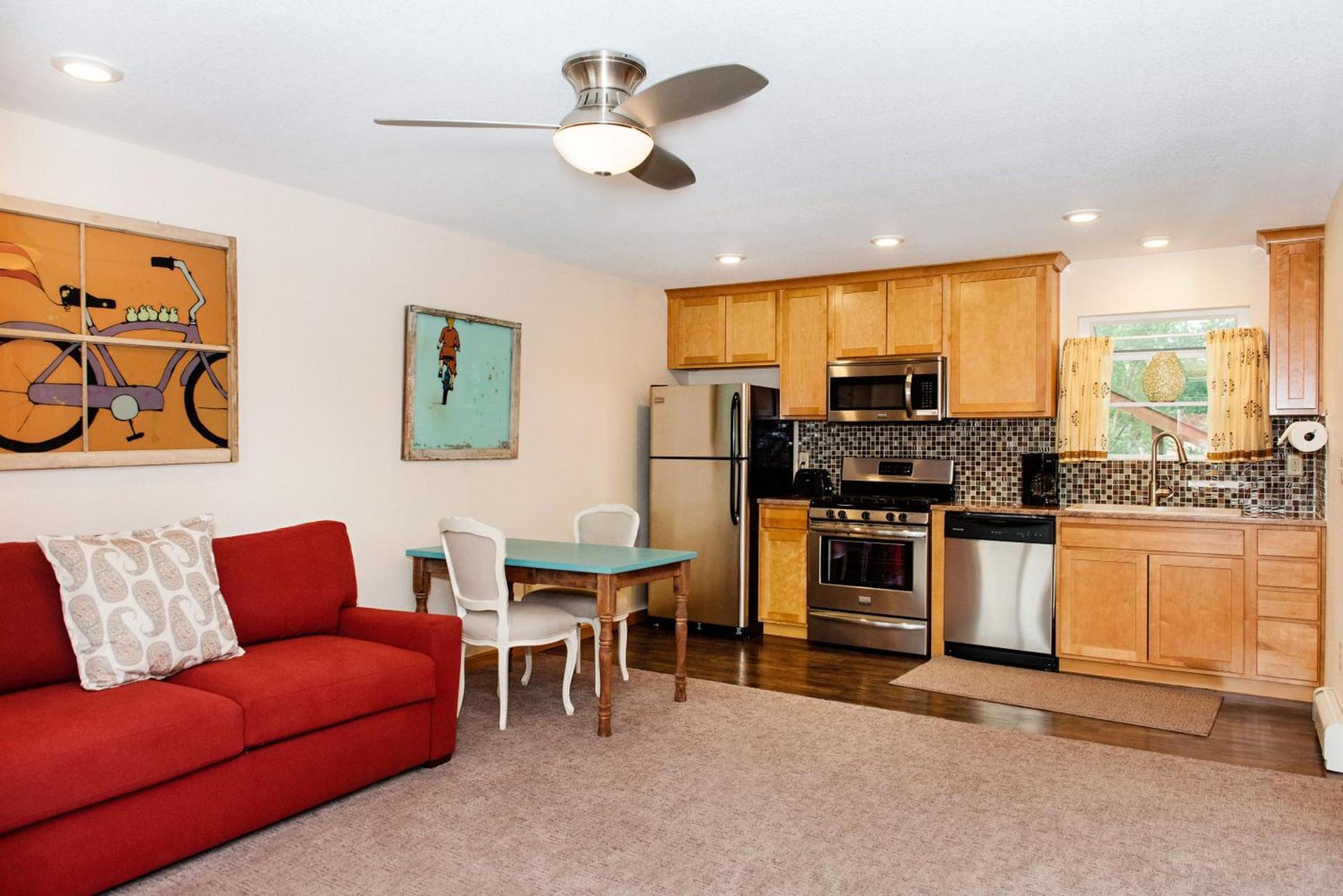 Red Wing Motel photo 21
