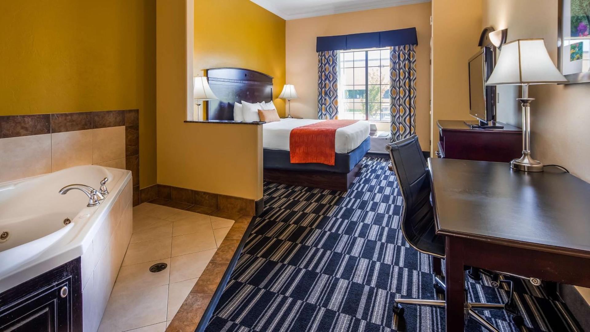 Best Western Plus Barsana Hotel & Suites photo 11