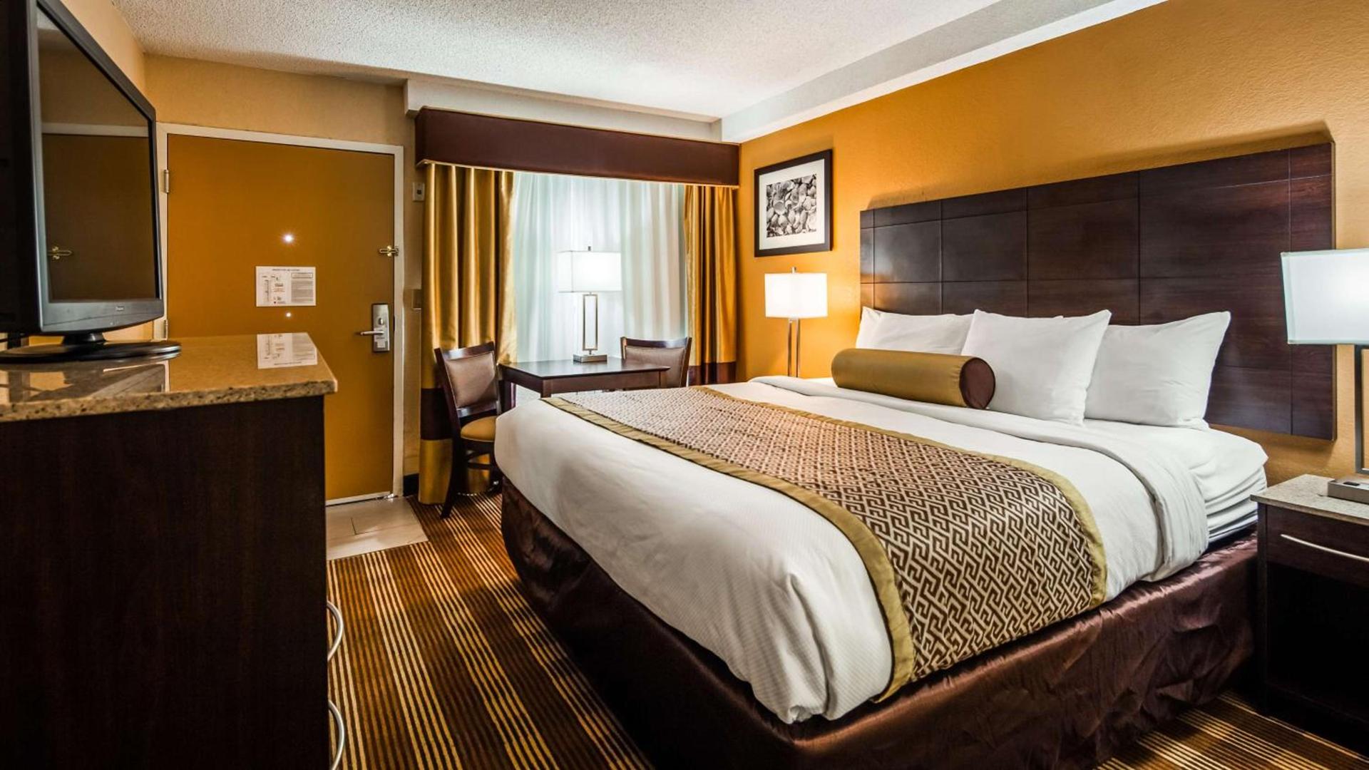 Holiday Inn Express Hyannis - Cape Cod by IHG photo 12