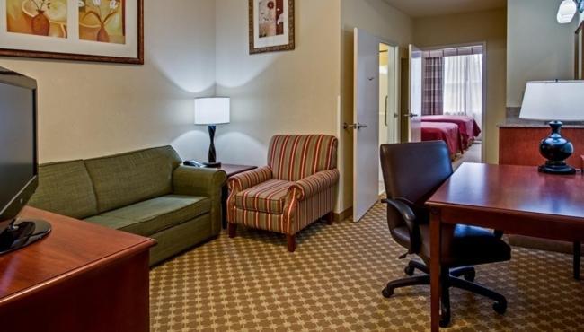 Country Inn & Suites by Radisson, Crestview, FL photo 29
