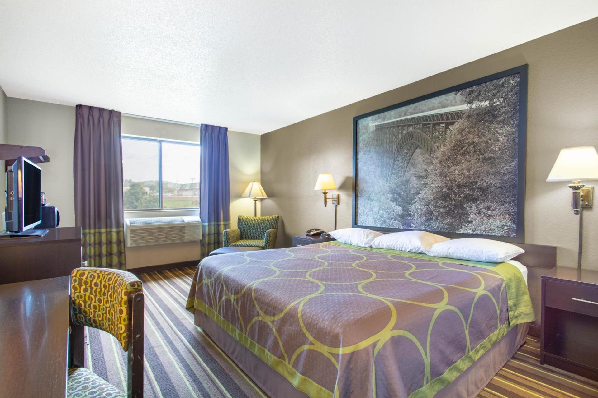 Super 8 by Wyndham Weston WV photo 29