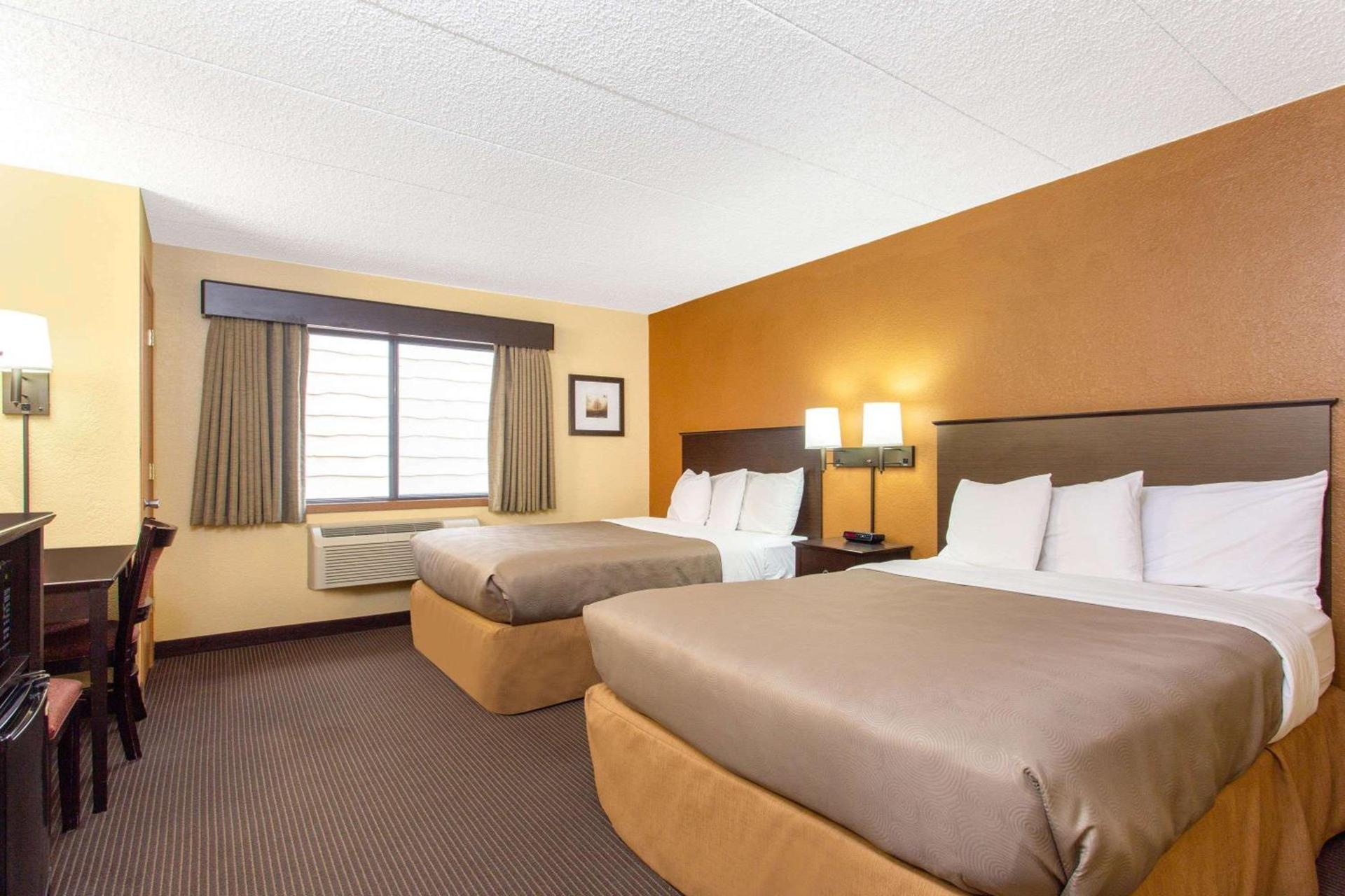 AmericInn by Wyndham West Bend photo 65