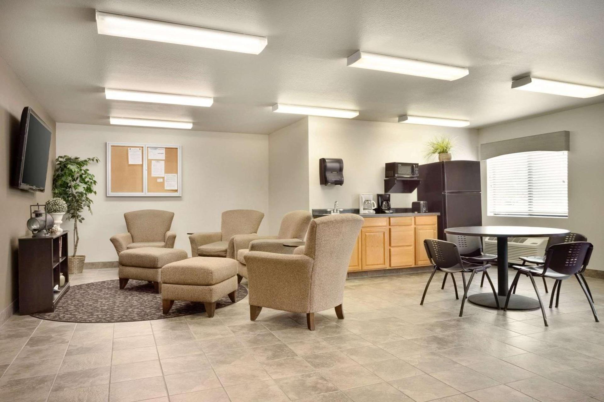 Travelodge by Wyndham Cheyenne photo 15