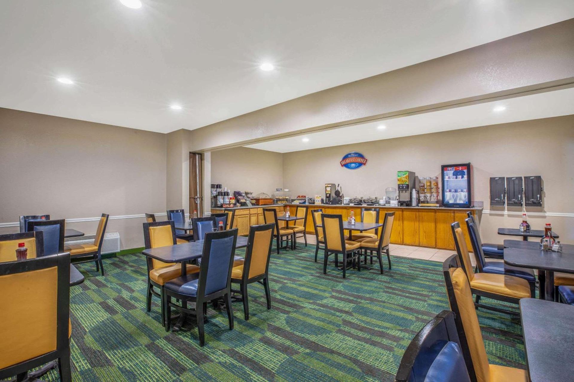 Baymont by Wyndham Tehachapi photo 15