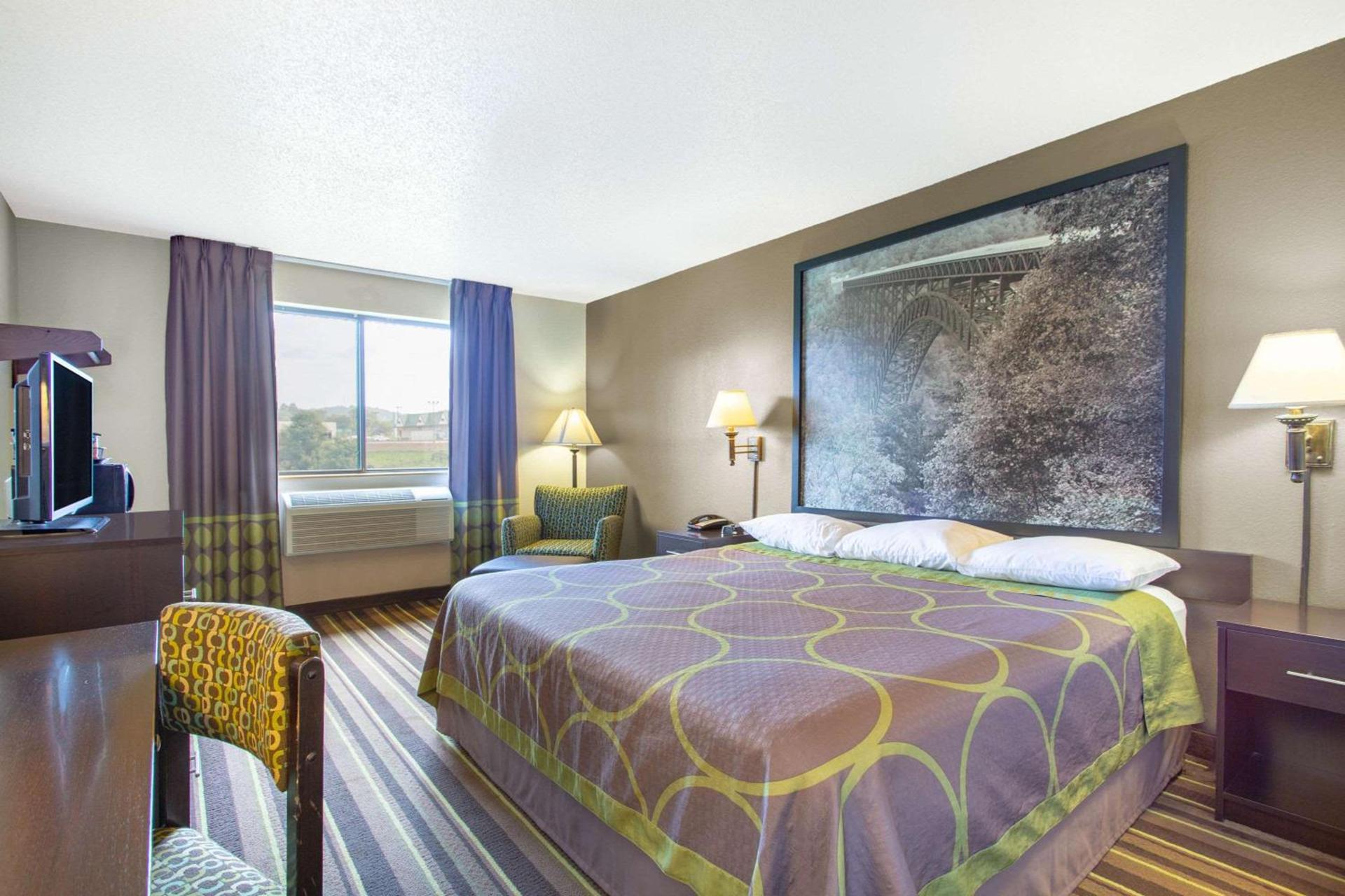 Super 8 by Wyndham Weston WV photo 16
