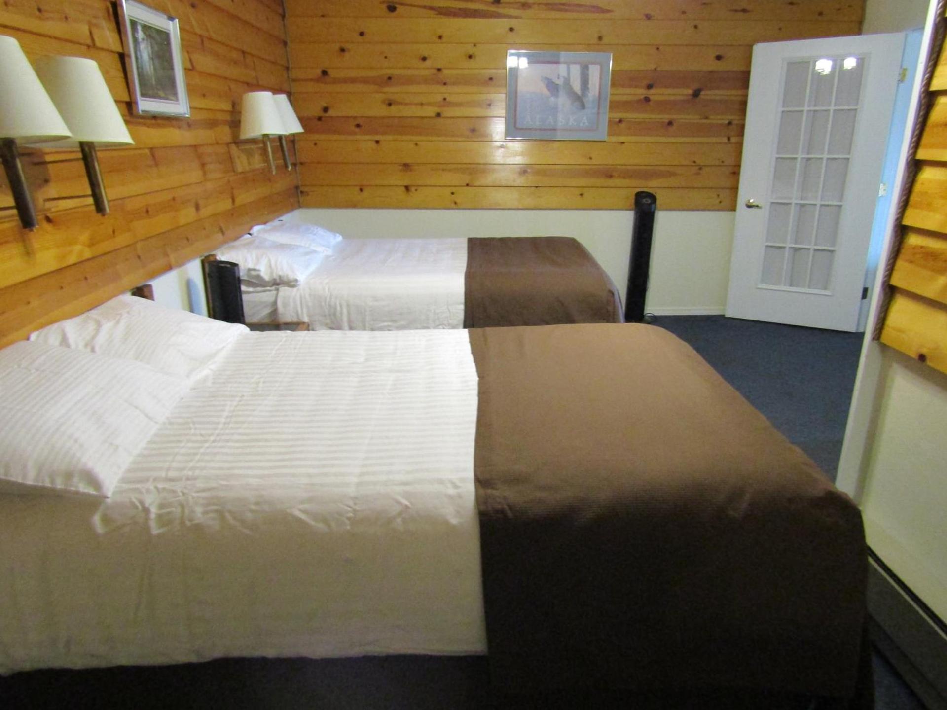 Captain's Choice Motel photo 29
