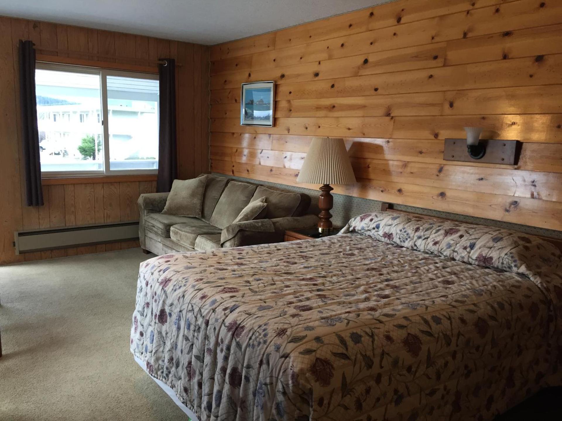 Captain's Choice Motel photo 19