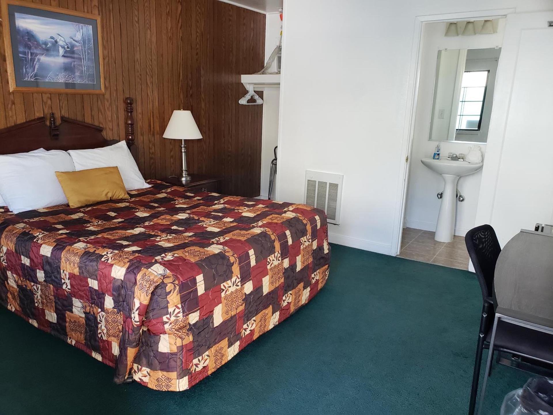 Mother Lode Lodge photo 4