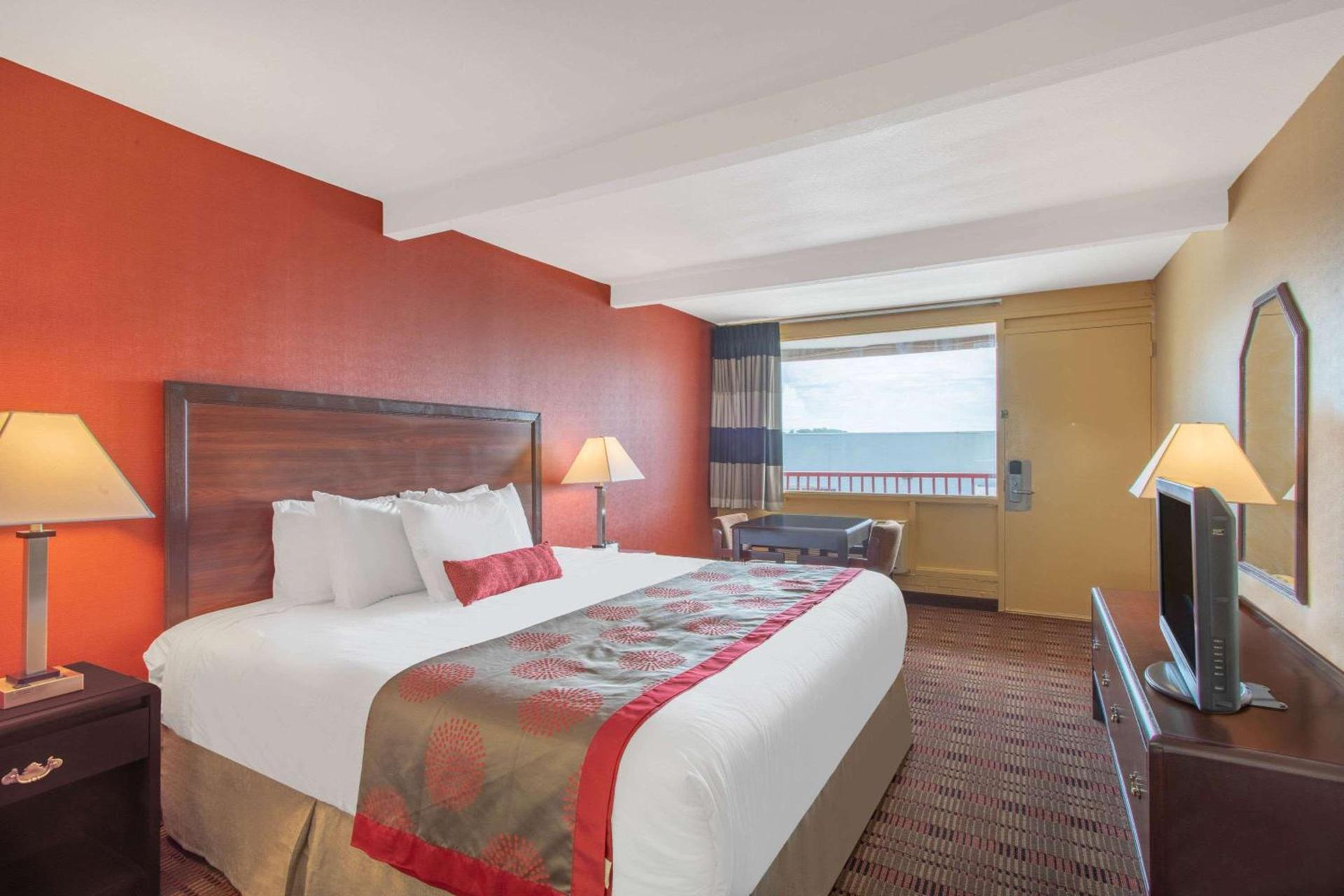 Ramada Limited Cockeysville photo 9