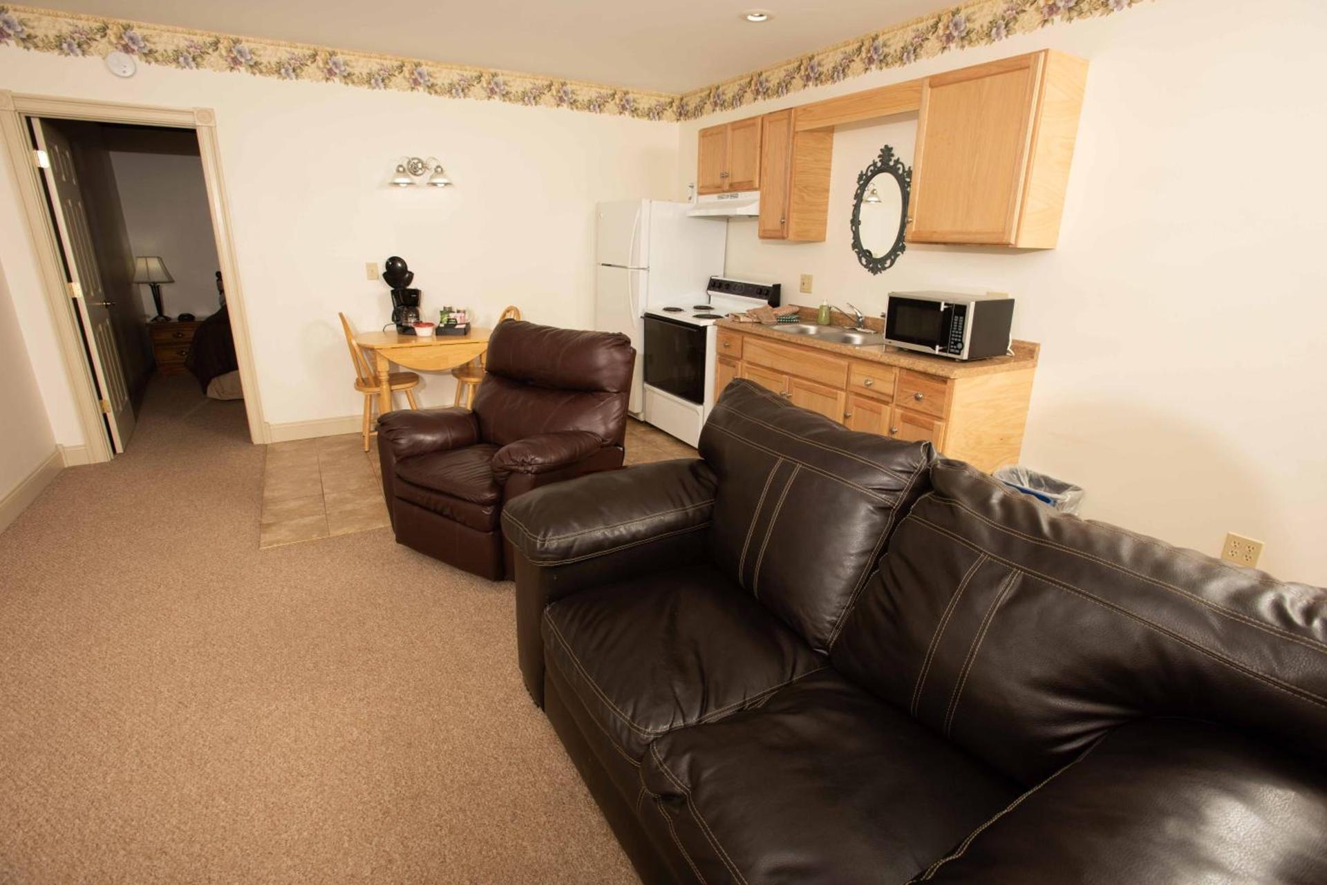Blue Spruce Motel photo 28