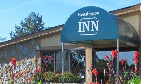 Kensington Inn - Howell photo 14