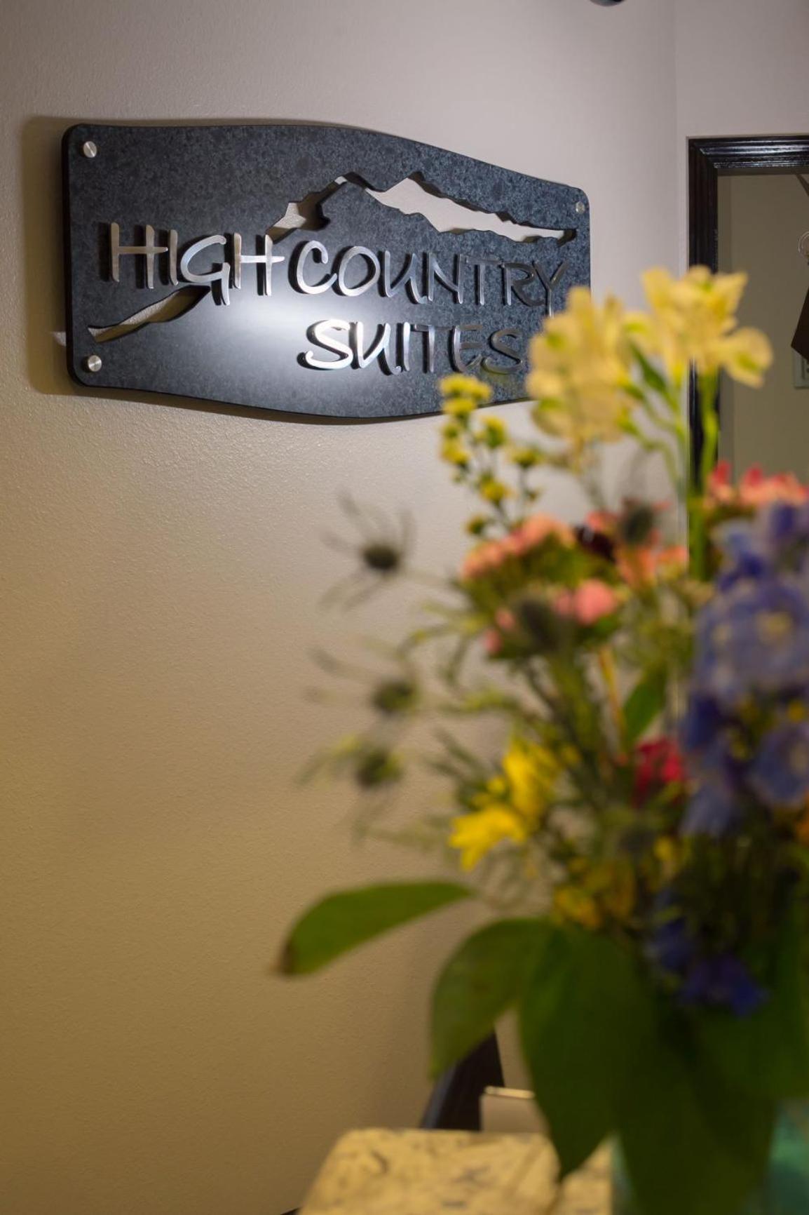 High Country Suites photo 15
