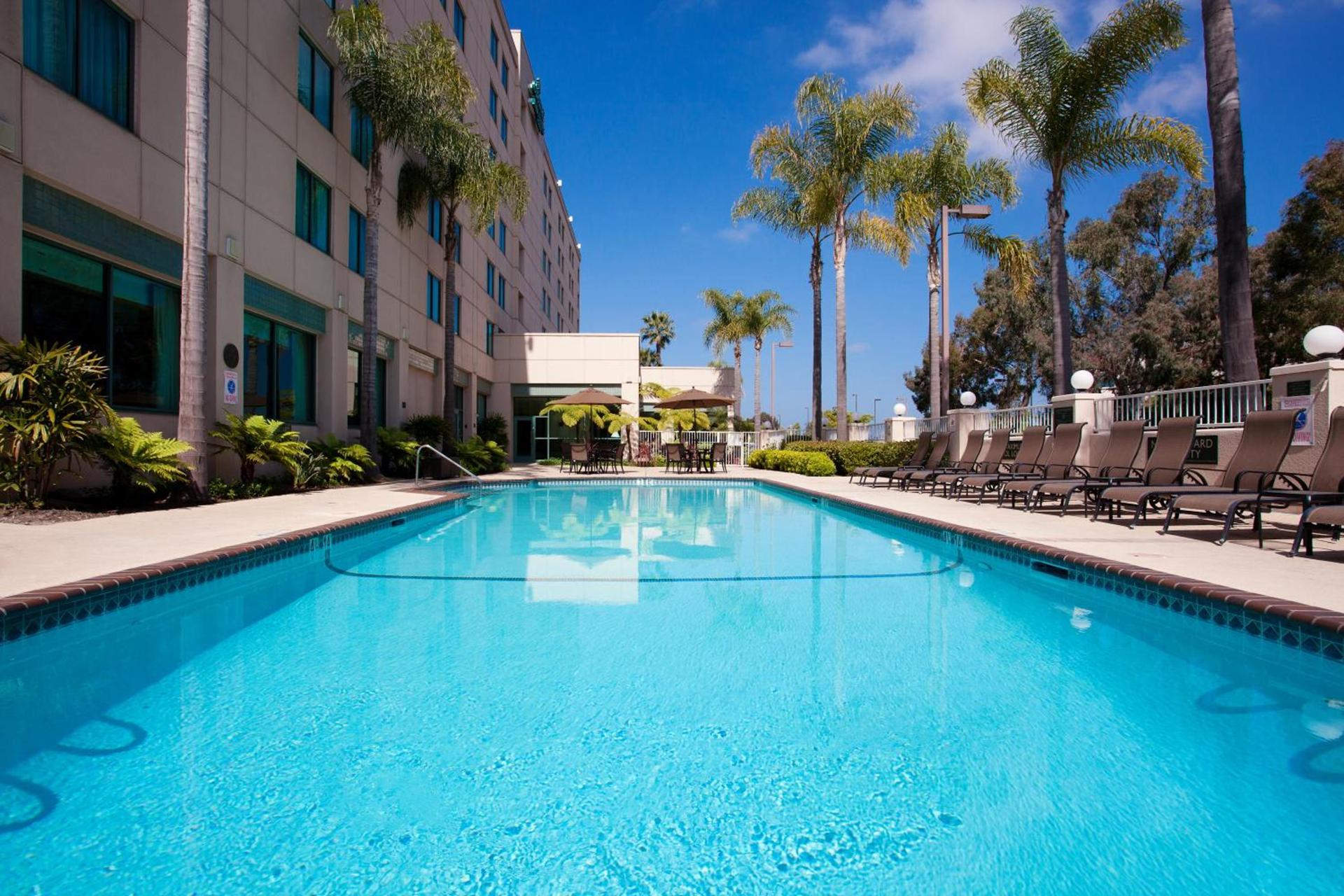 Country Inn & Suites by Radisson, San Diego North, CA photo 47