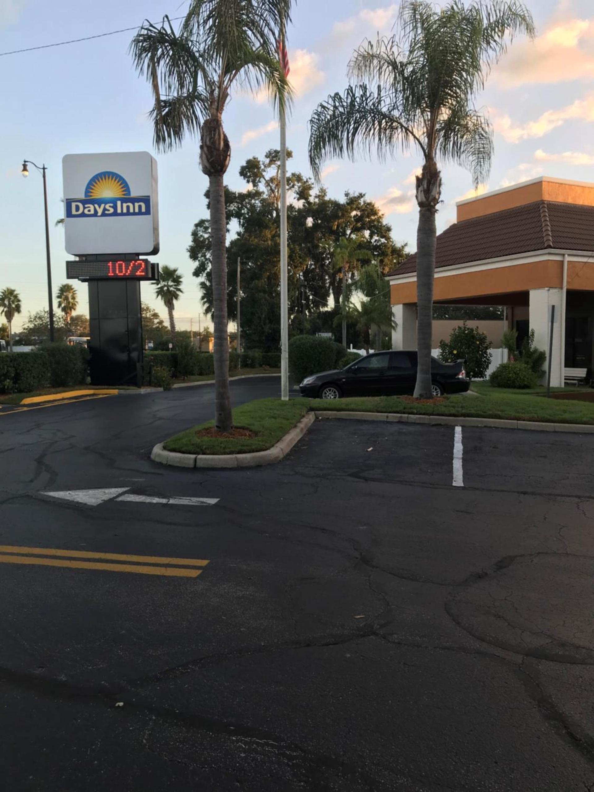 Days Inn by Wyndham N Orlando/Casselberry photo 28