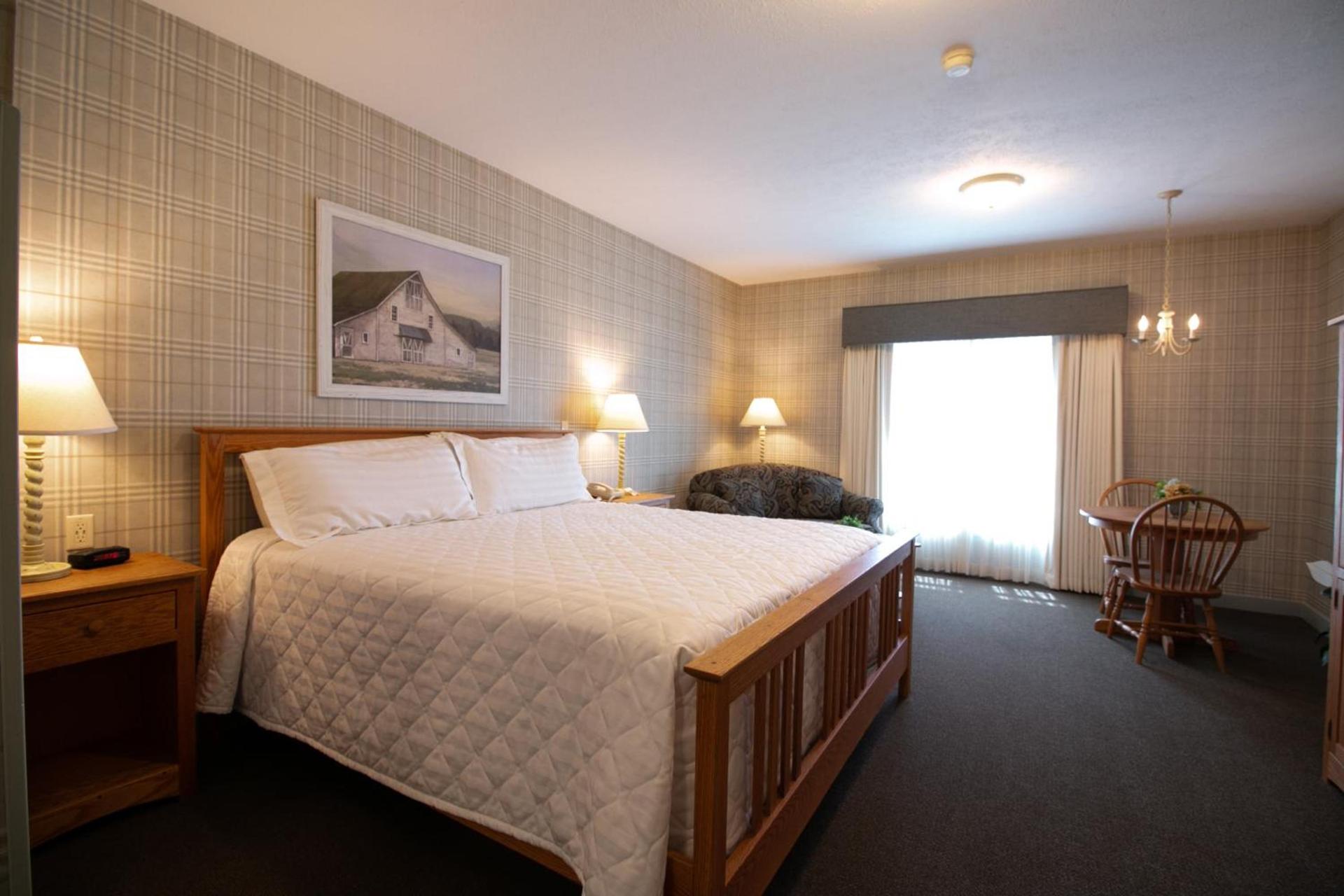 Essenhaus Inn & Conf. Center photo 12