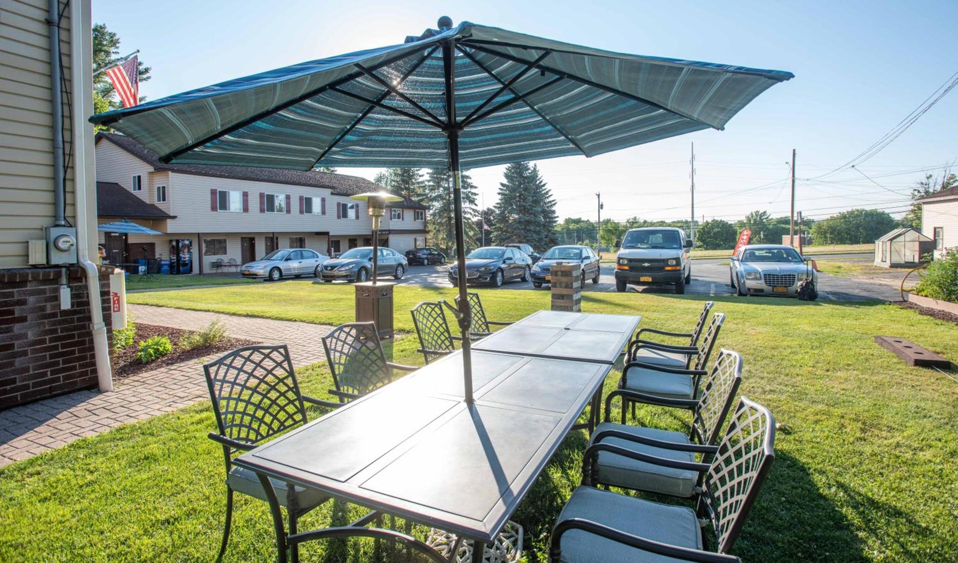 Blue Spruce Motel photo 47