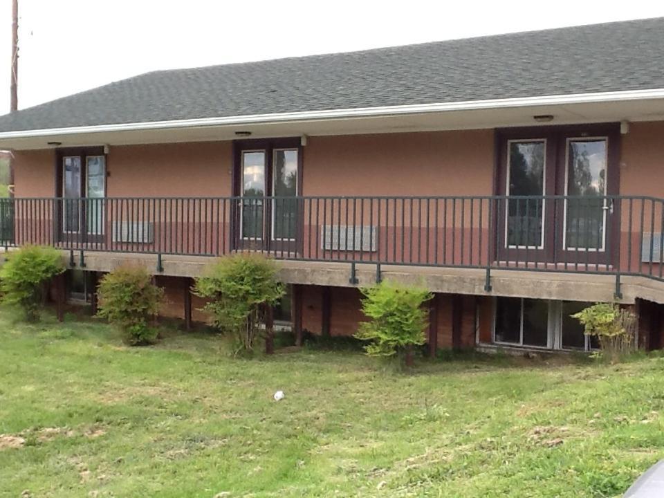 Caronoda Motel photo 28