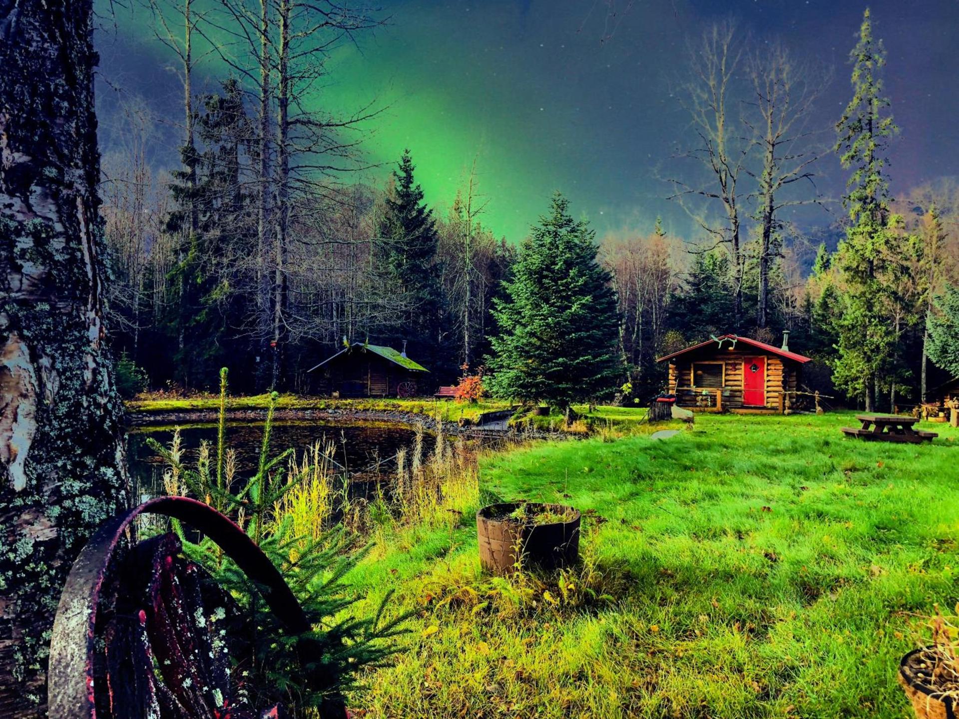 Hope Alaska's Bear Creek Lodge photo 3
