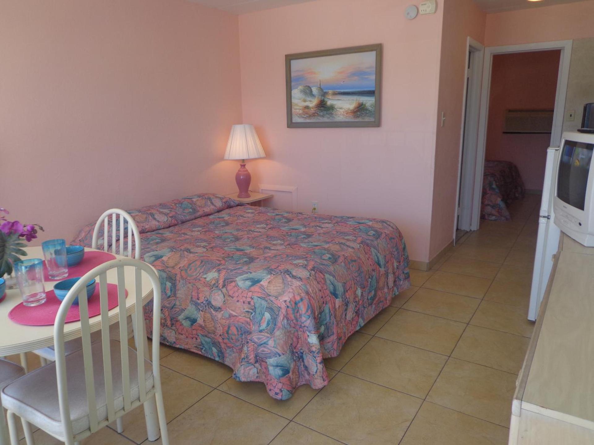 Caprice Motel - Wildwood photo 11