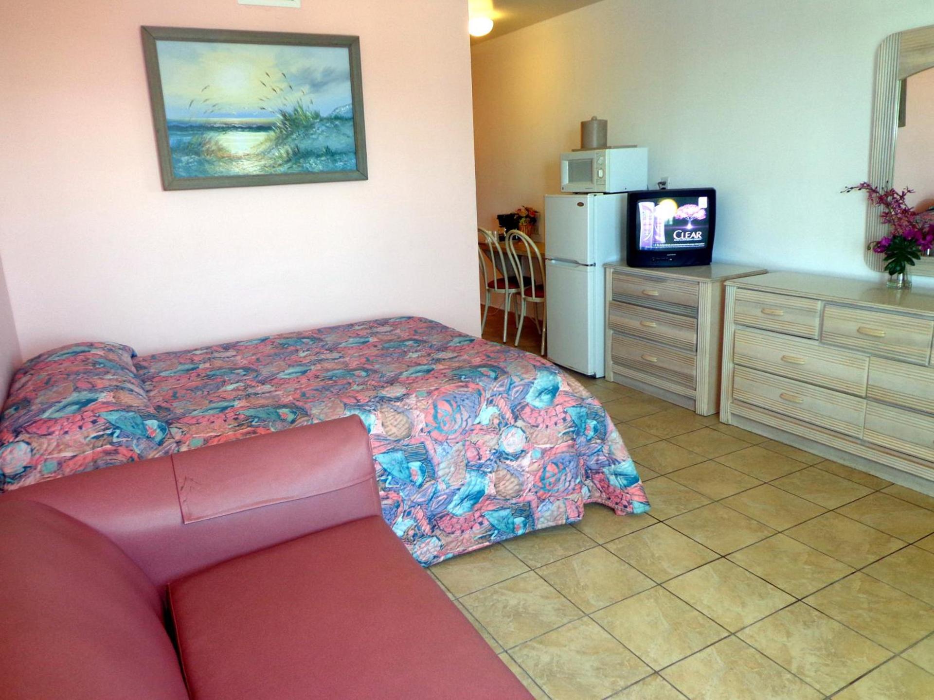 Caprice Motel - Wildwood photo 6