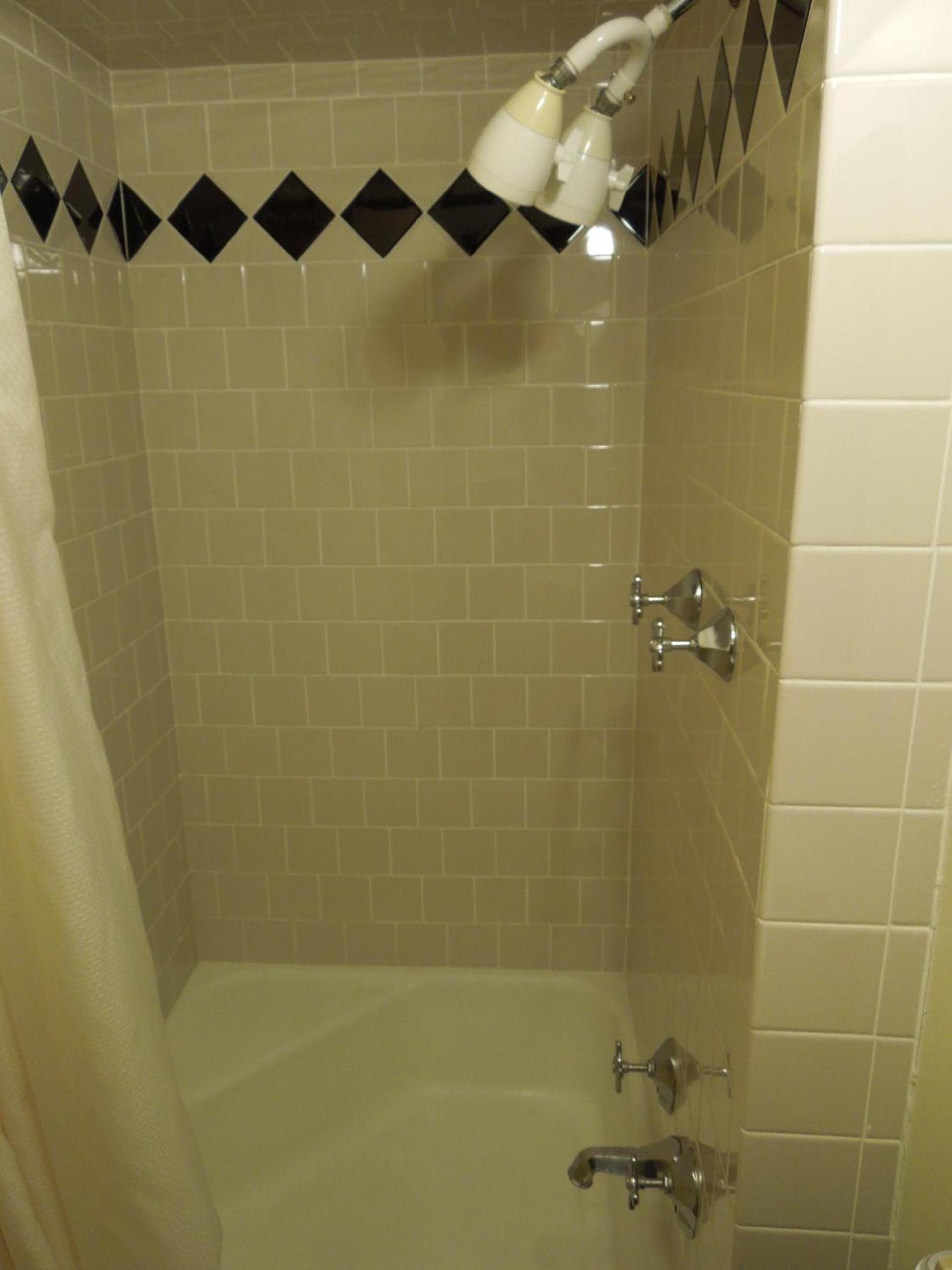 Monticello Motel photo 42