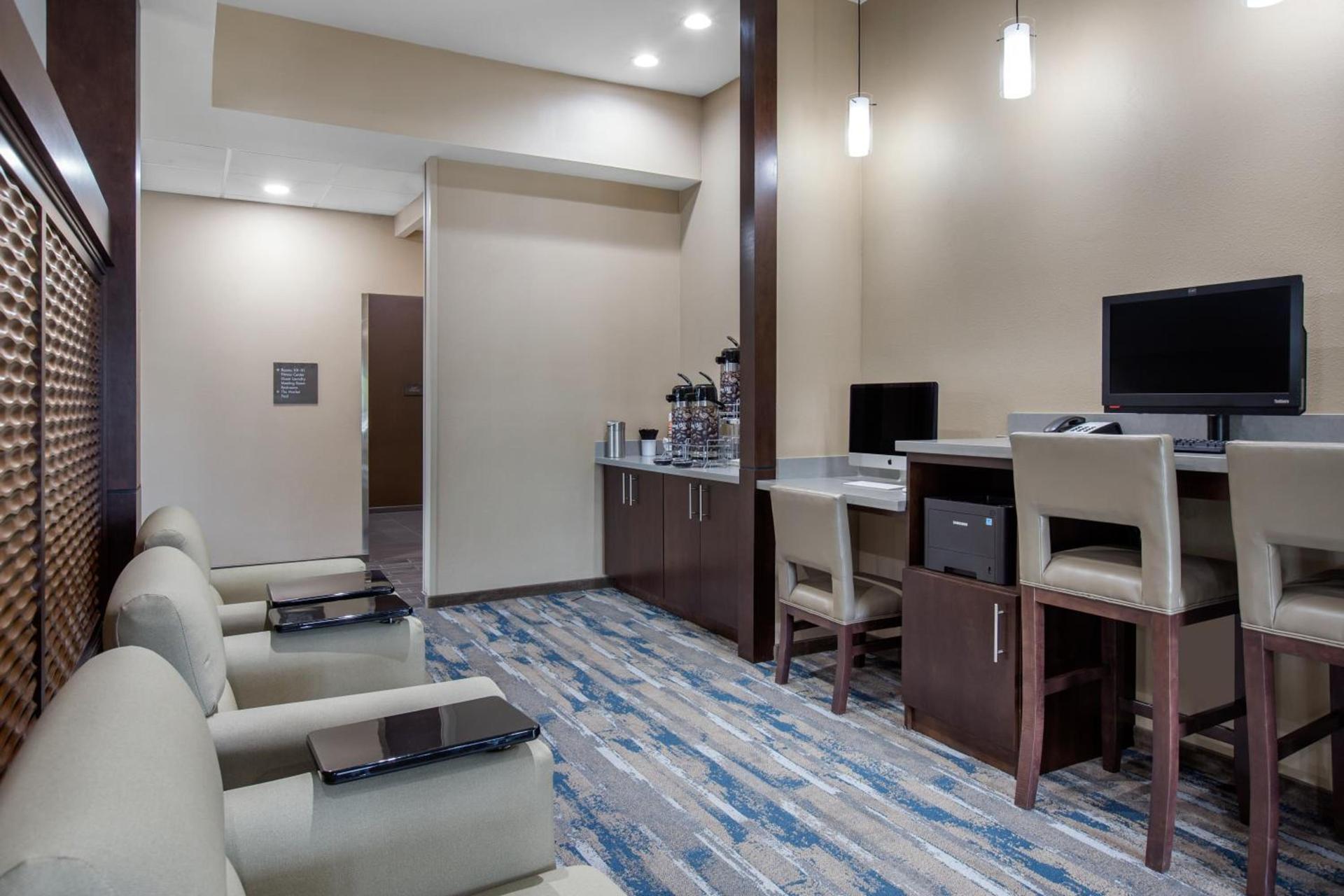 Comfort Suites - South Austin photo 10