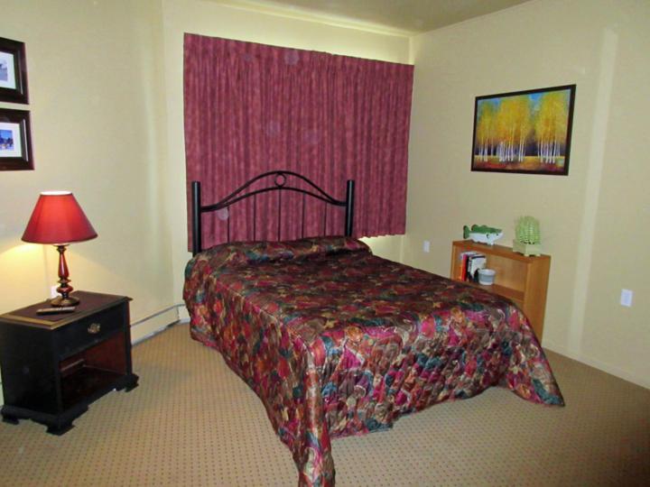 Soda Butte Lodge photo 3