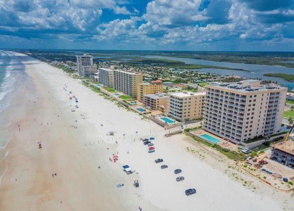 Family Friendly - Direct Oceanfront Sanibel 303 photo 1