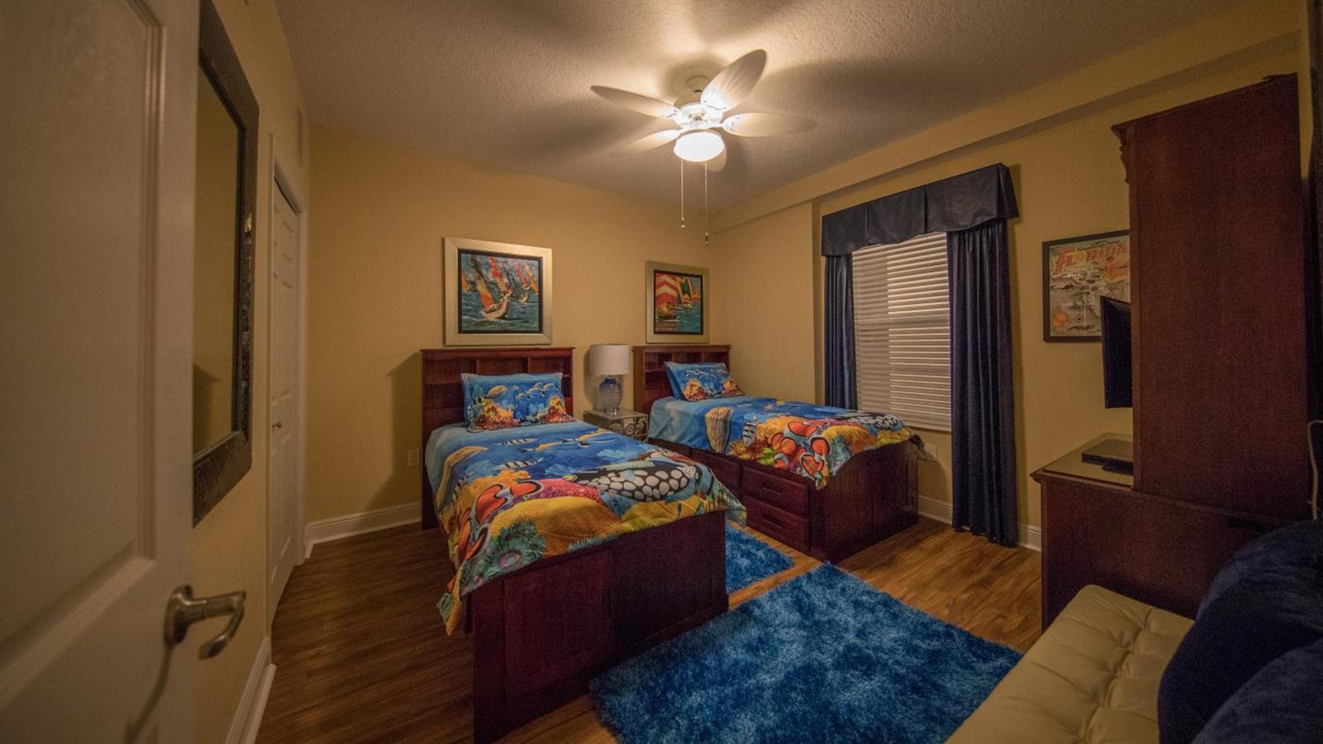 Family Friendly - Direct Oceanfront Sanibel 303 photo 18