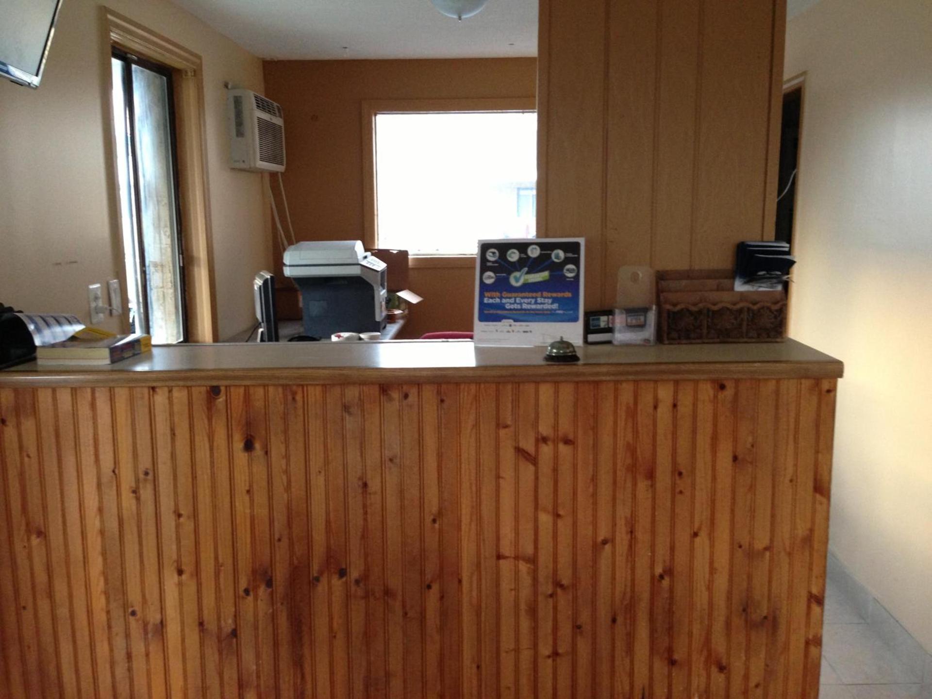 Atlantic Inn photo 15