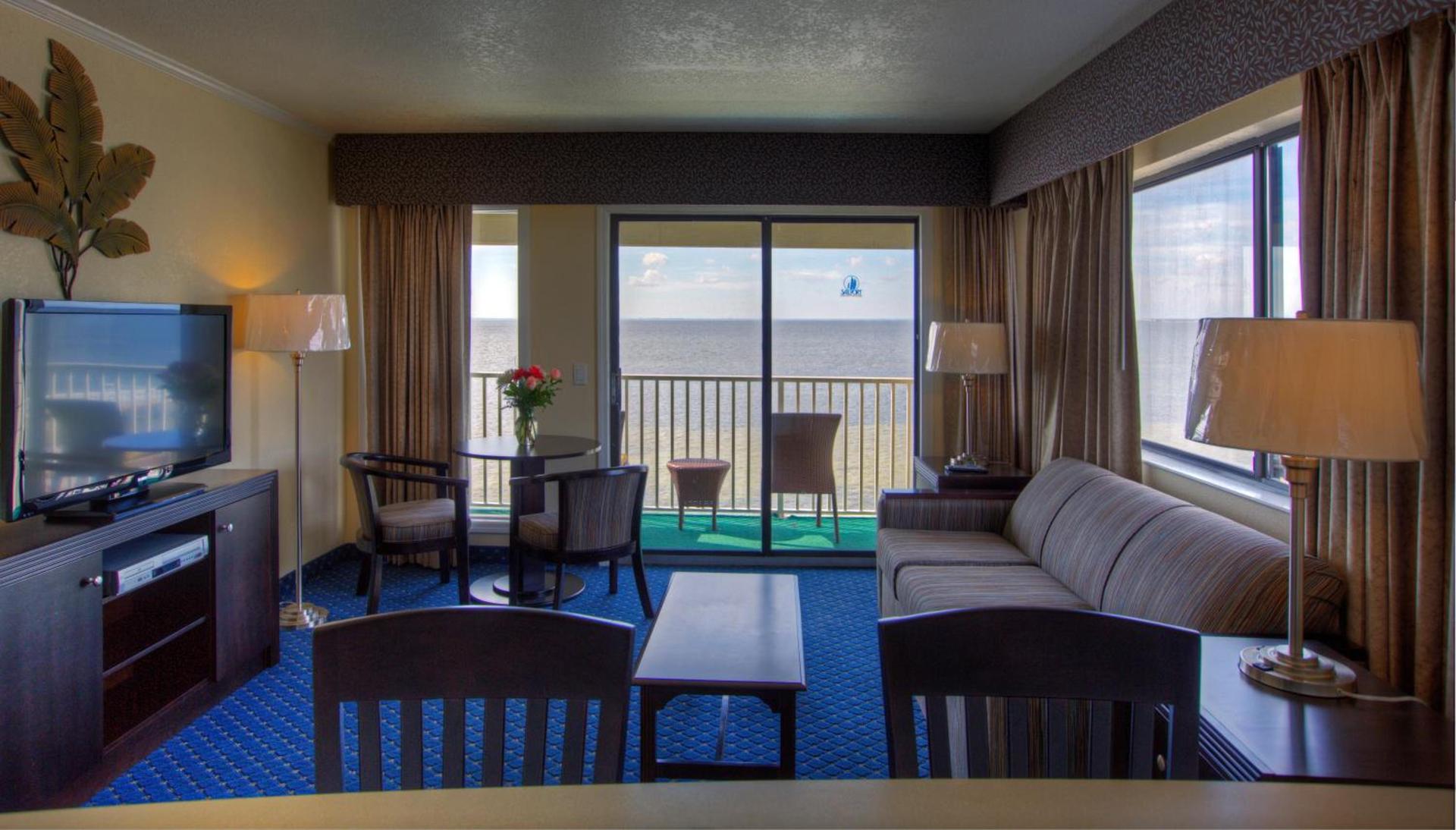 Sailport Waterfront Suites photo 14